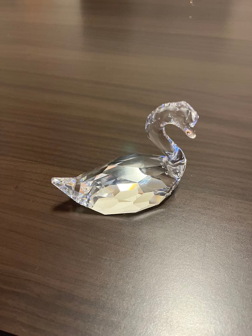 特別価格！ スワロフスキー　スワンのはばたき　クリスタル白鳥 置物ミラー台座付き