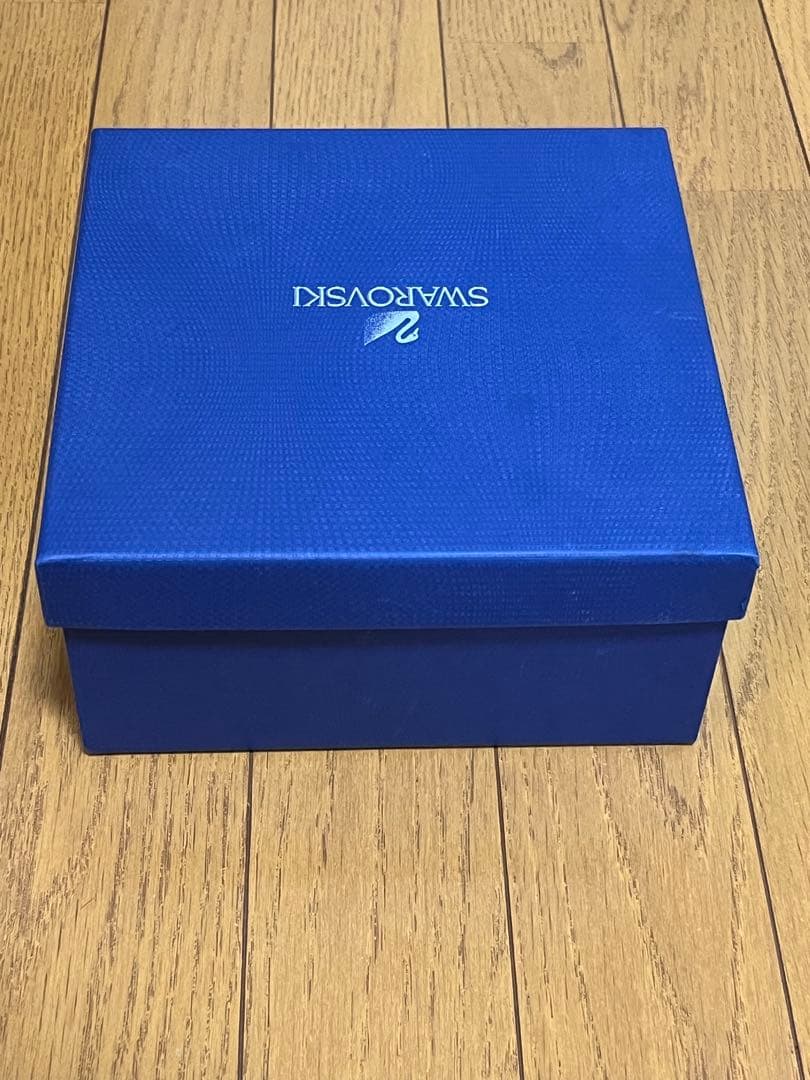 特別価格！ スワロフスキー　スワンのはばたき　クリスタル白鳥 置物ミラー台座付き