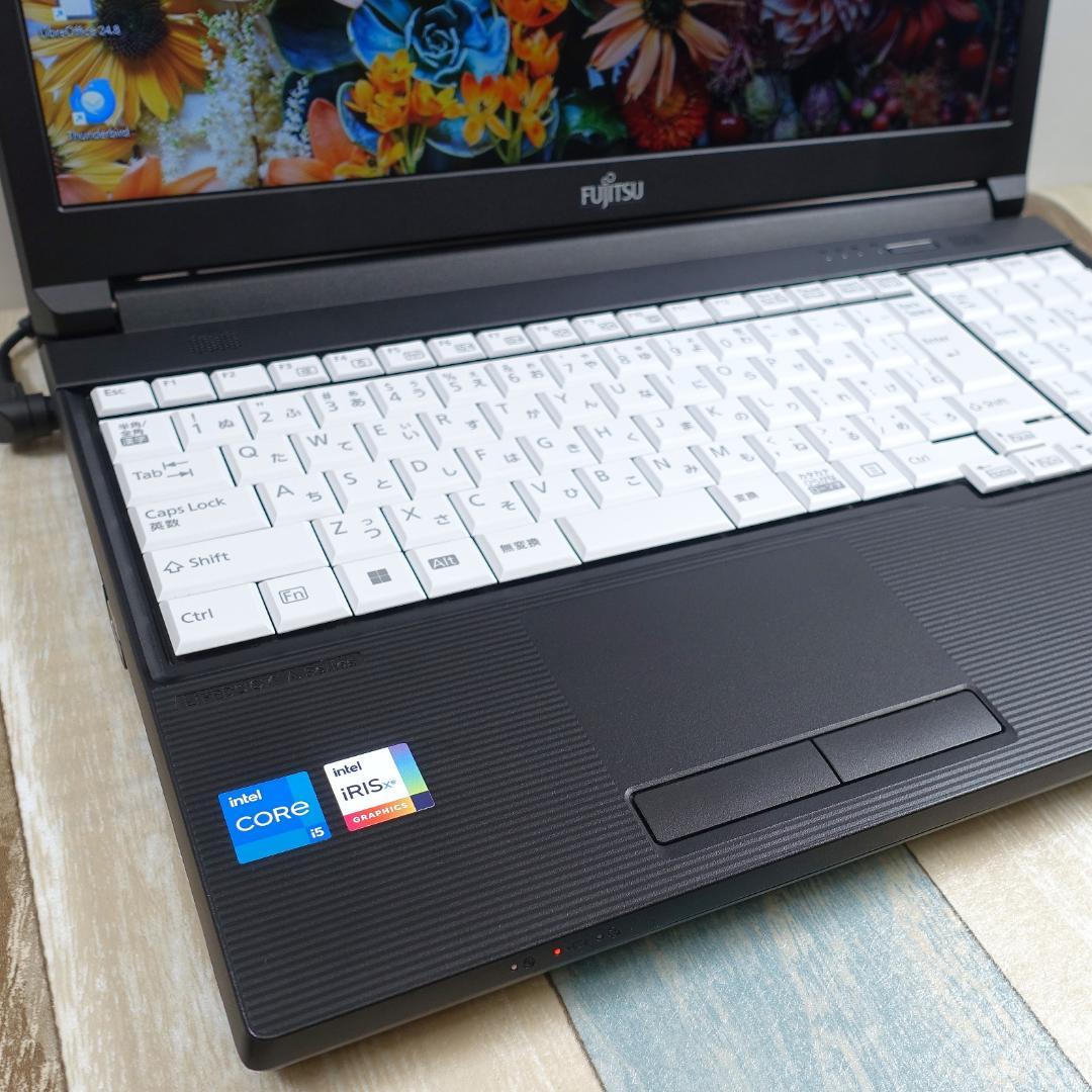 極美品で神速の２０２２年製✨１２世代ｉ５に超高性能新品ＳＳＤ１ＴＢ＆大容量メモリ