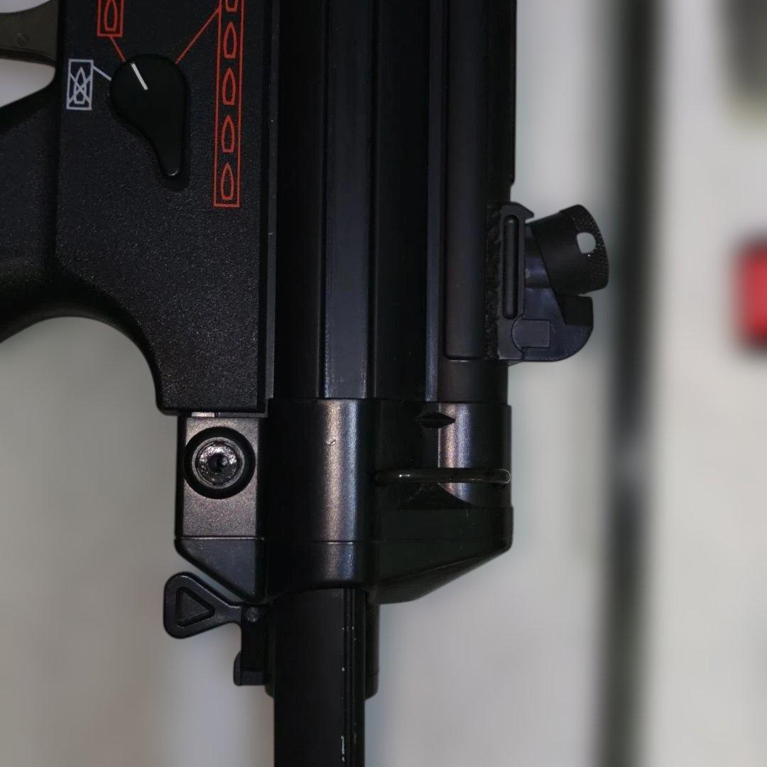 東京マルイ電動エアーガンＭP5