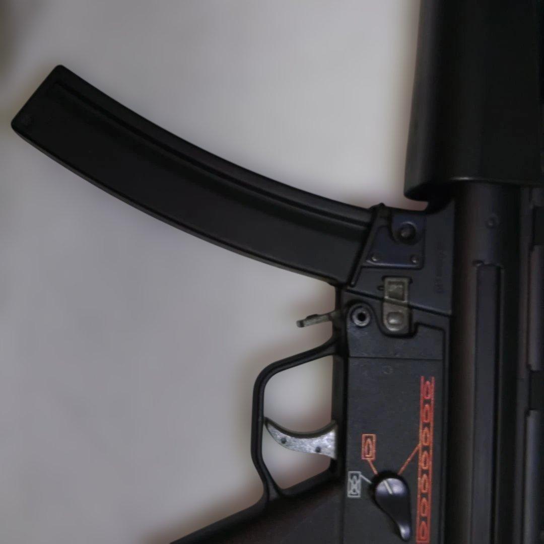 東京マルイ電動エアーガンＭP5