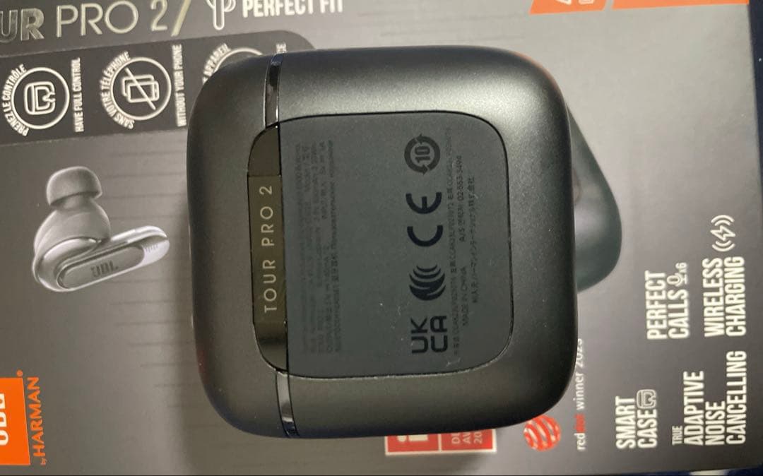 JBL TOUR PRO 2 ワイヤレスイヤホン