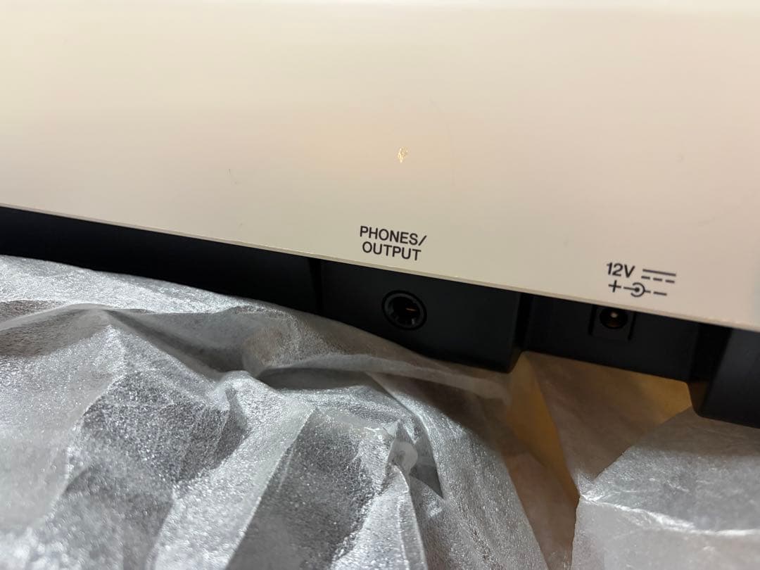 Yamaha Piaggero NP-32 ホワイト電子ピアノ