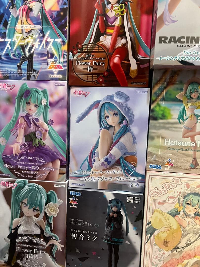 新品未開封　初音ミク プライズフィギュア 28種セット