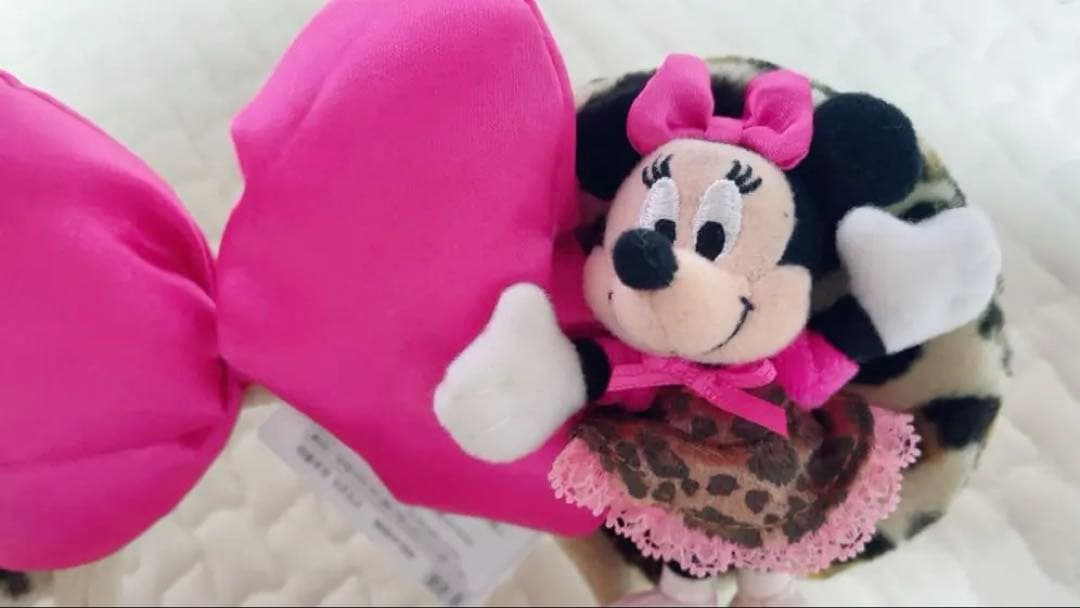 新品未使用　 ミニーマウス ヒョウ柄カチューシャ ぬいぐるみ付き