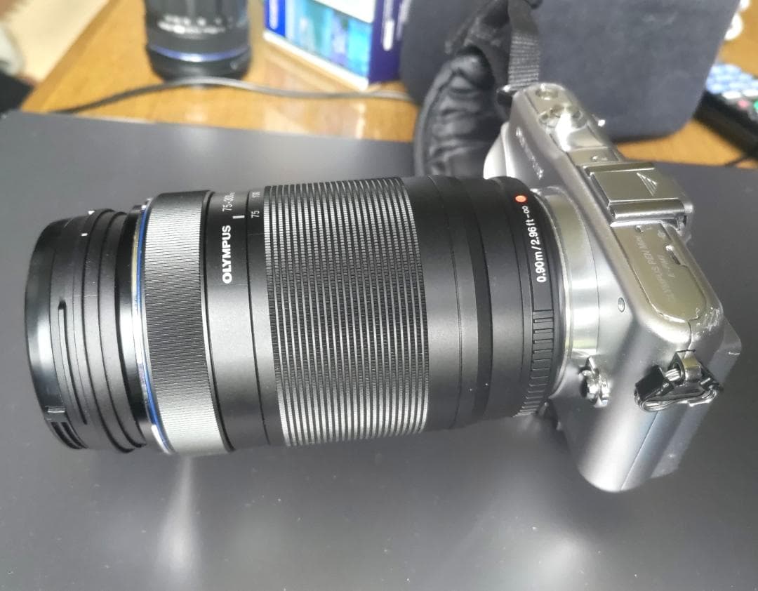 OLYMPUS M.ZUIKO 75-300mm f4.8-6.7Ⅱ