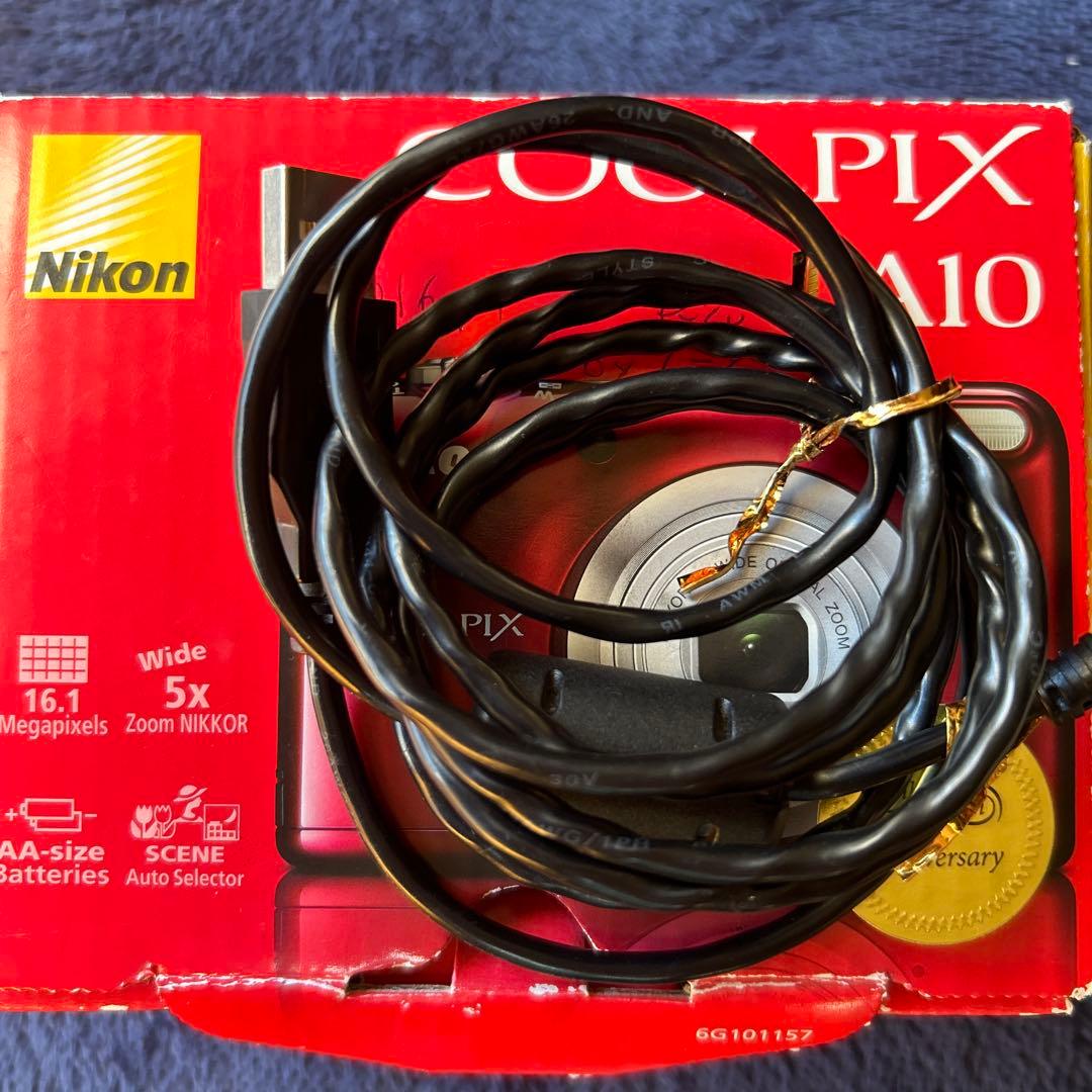 Nikon COOLPIX A10 赤