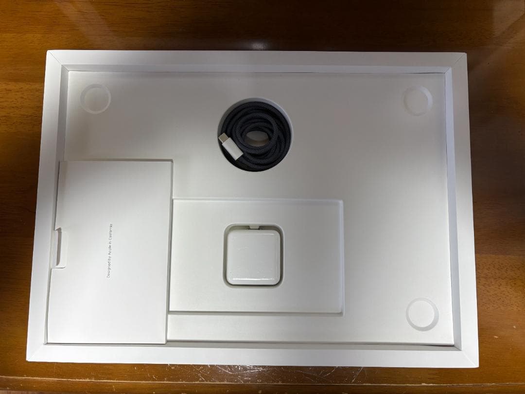 MacBook Air 15インチ M2 8GB 512GBSSD ミッドナイト