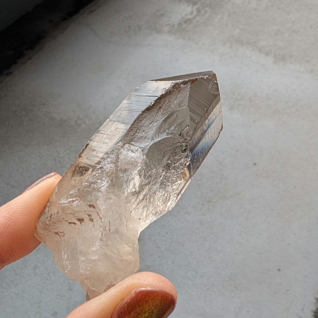 スカルドゥ　スモーキークォーツ　高品質　煙水晶　パキスタン　単結晶　天然石