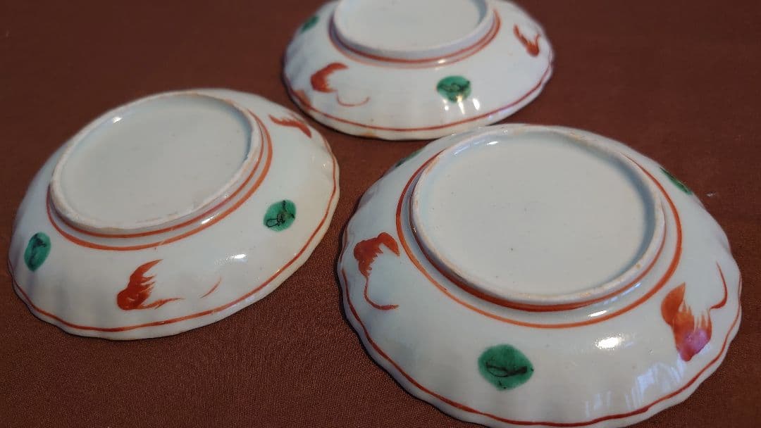 赤絵　李朝　古玩　春日山窯　九谷焼　呉須赤絵　豆皿　鑑賞陶器　蔵出し　３客