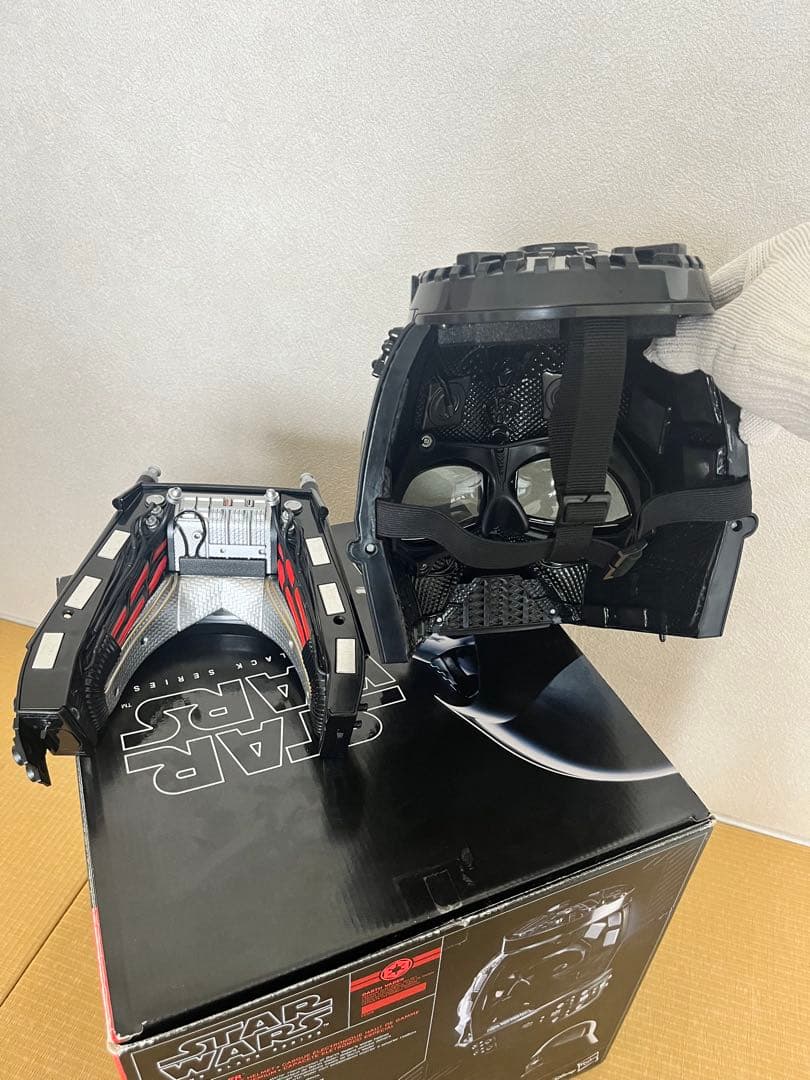 ダースベイダーヘルメット STAR WARS The Black