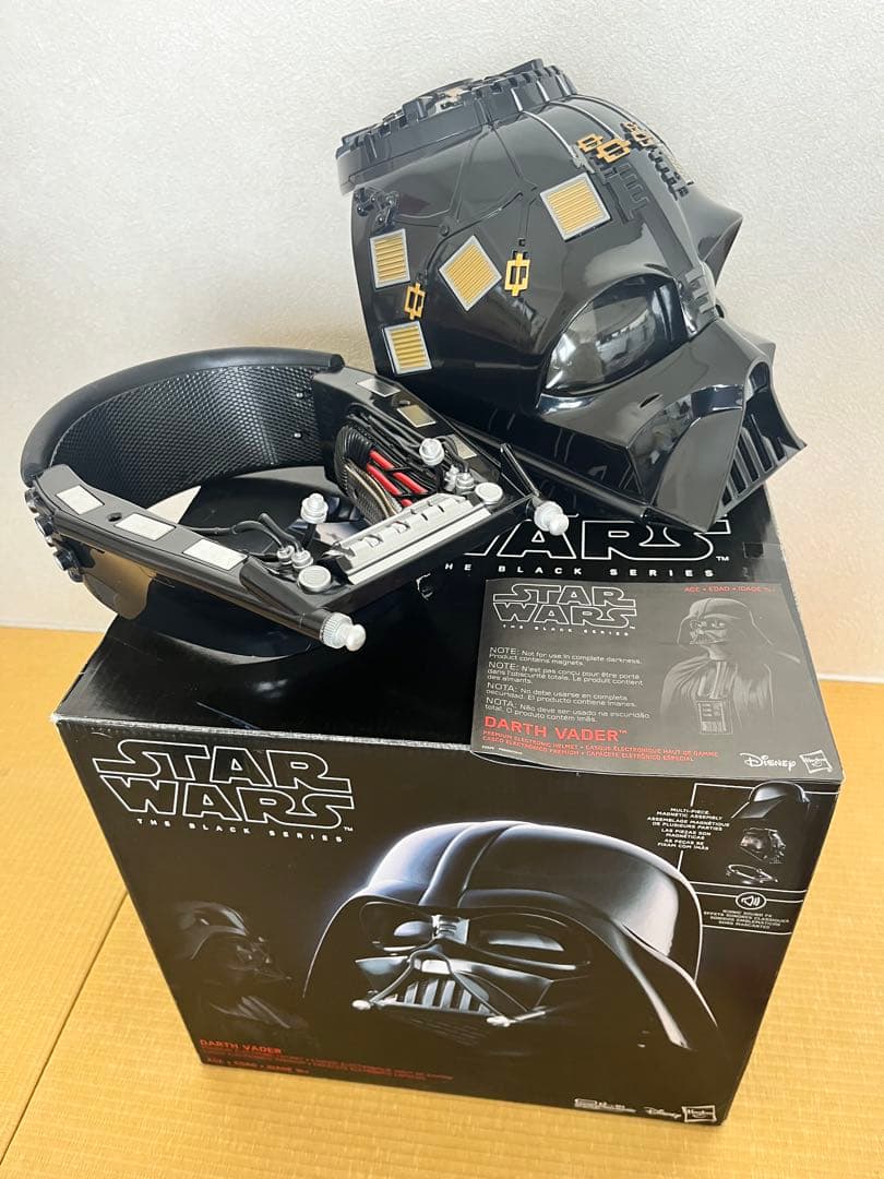 ダースベイダーヘルメット STAR WARS The Black