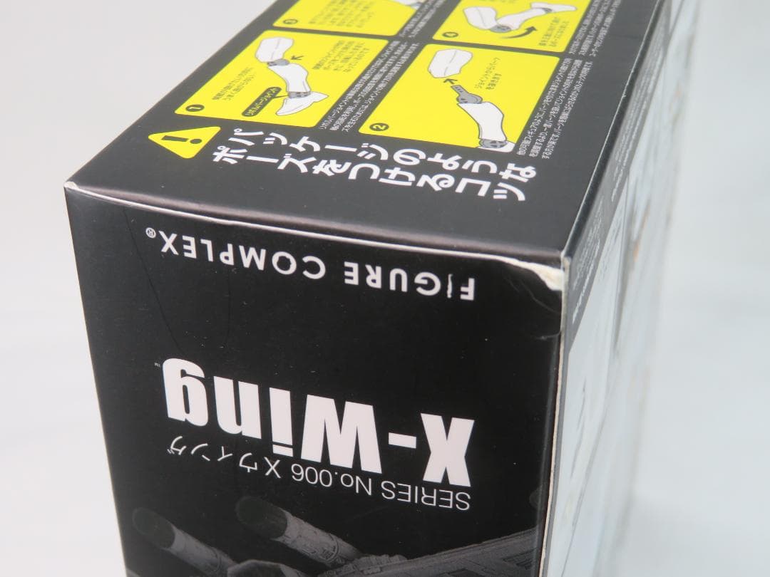 【希少/未開封/美品】海洋堂STAR WARS リボ No.006 Xウイング