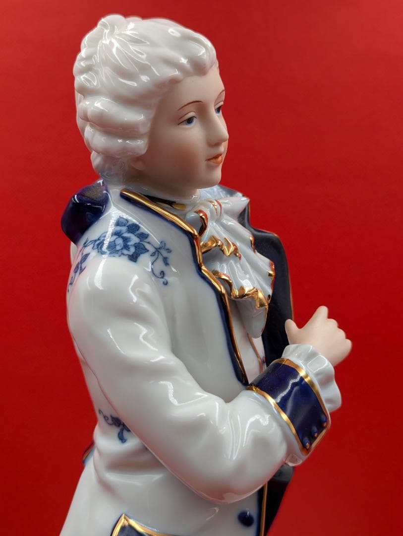 18世紀 磁器人形 Demai ORIGINAL ヨーロッパ貴族 高さ35cm