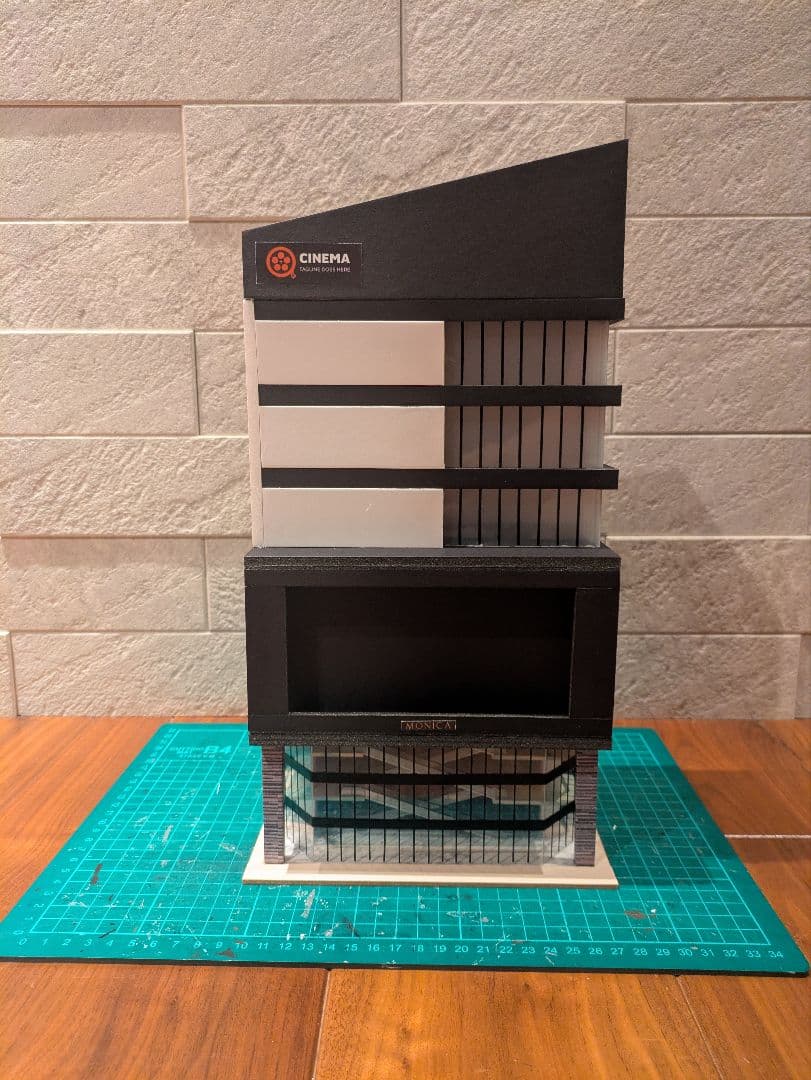 専用　Nゲージ　自作ストラクチャー　ステーションシネマビルと駅舎セット