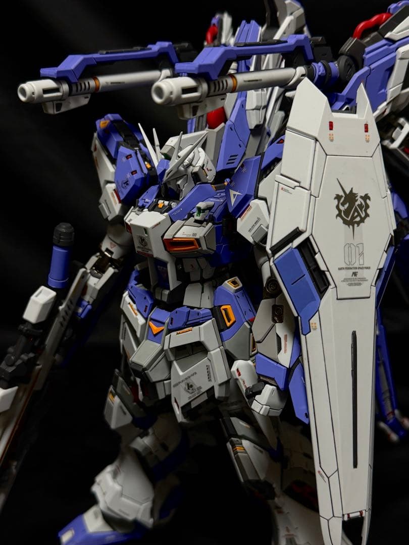 1/100 rx93v2 ハイニューガンダム 改修 塗装済完成品 ガンプラ完成品