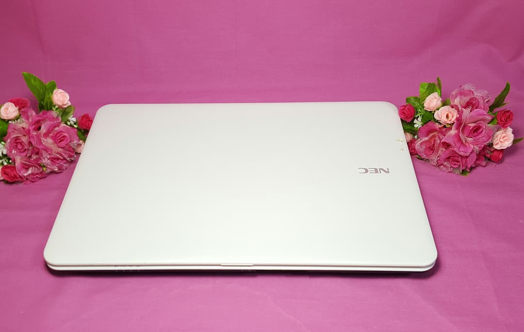 Win10✰白色LaVie✰ノートPC✰大容量HDD✰オフィス✰テンキ✰4G