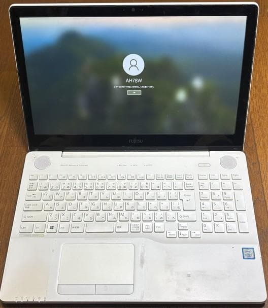LIFEBOOK　AH78/W