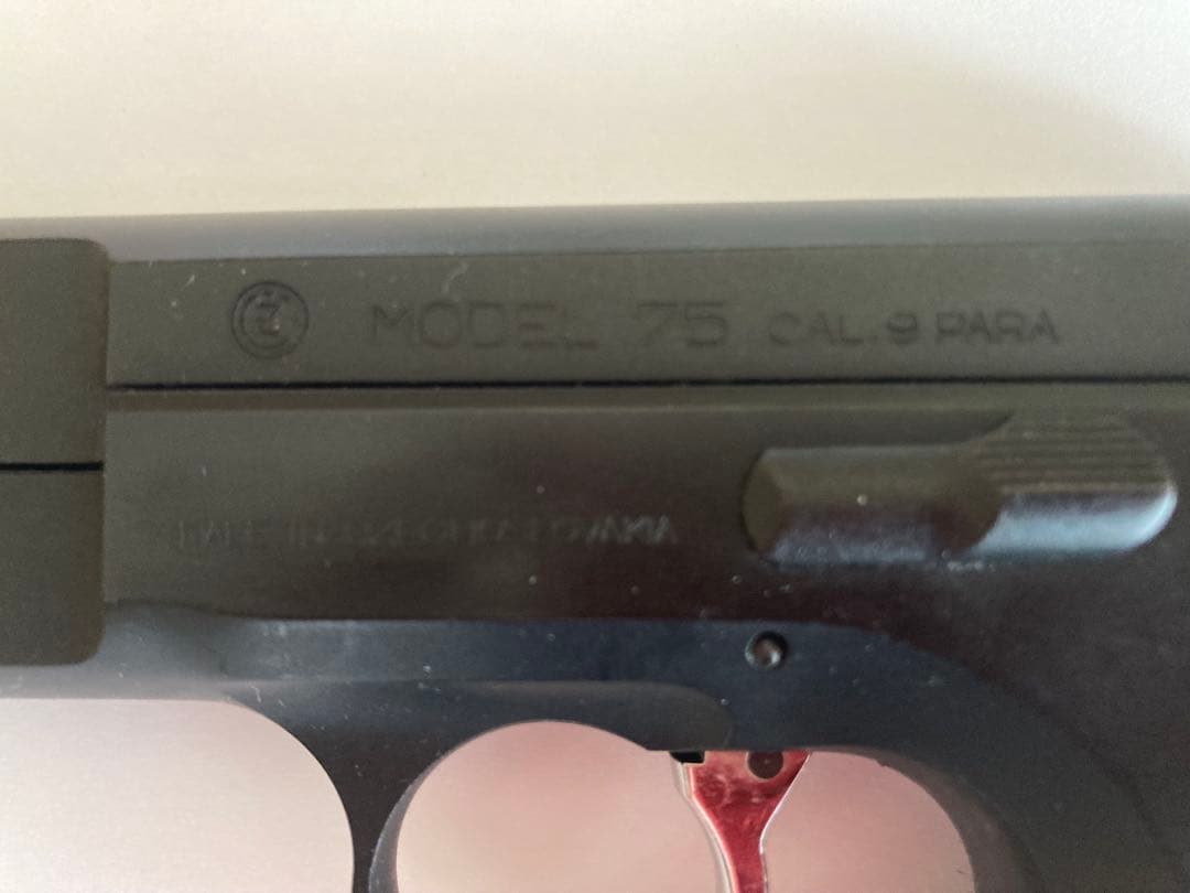 KSC MODEL 75 CAL.9 PARA チェコスロバキア製