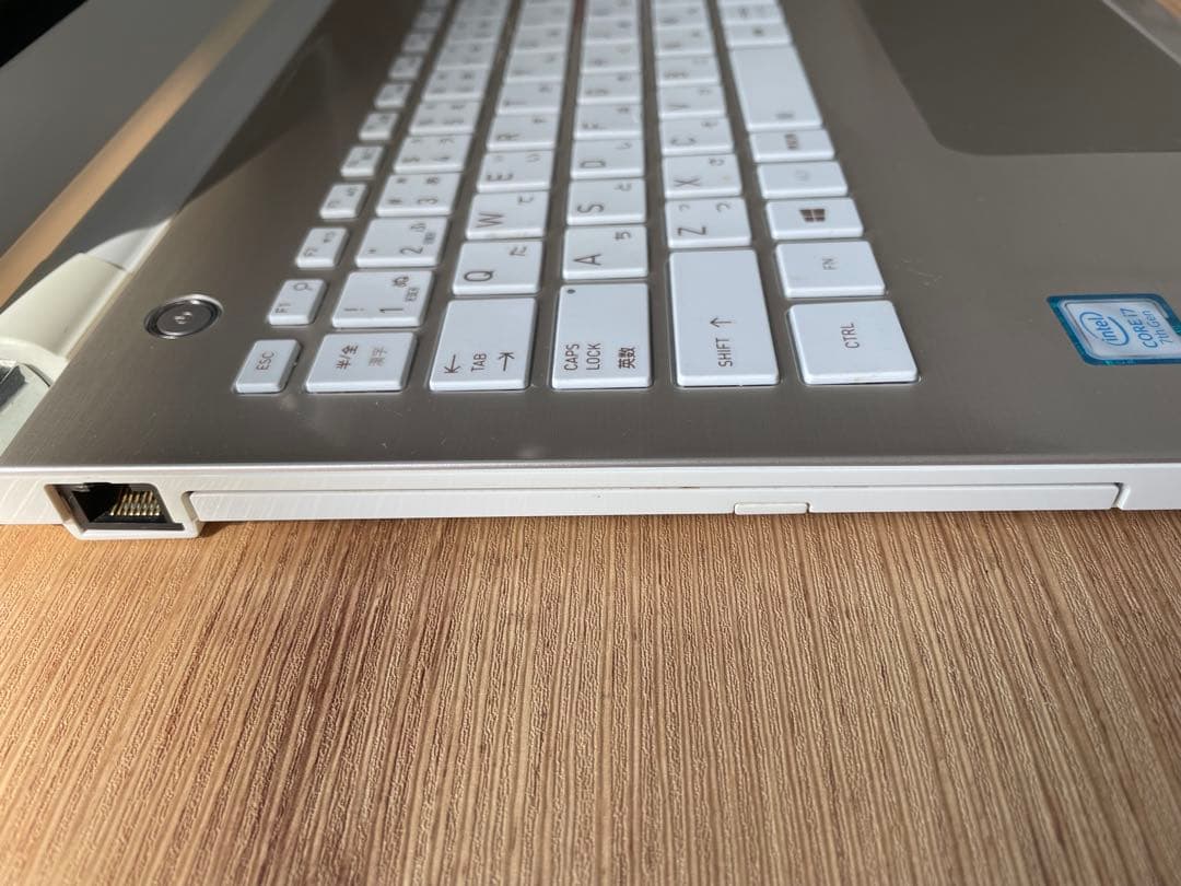 dynabook T65L50-DACore i7第8世SSD512GB