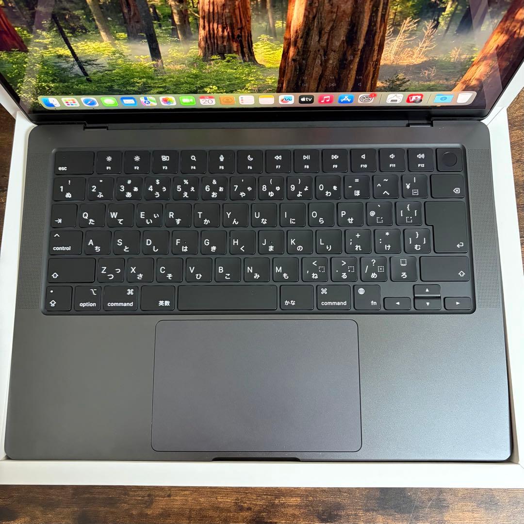 MacBook Pro 14インチM4Pro メモリ24GB SSD1TB