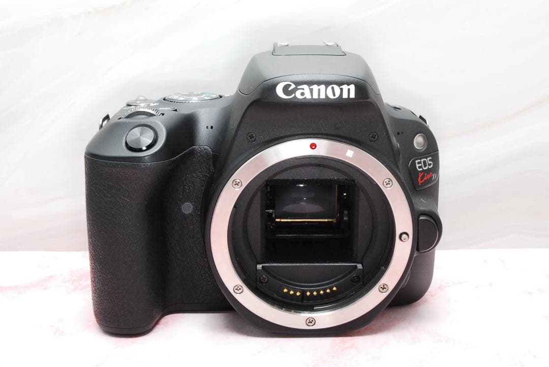 超高画質❣️Canon Kiss X9★一眼レフカメラ★届いたらすぐに使える