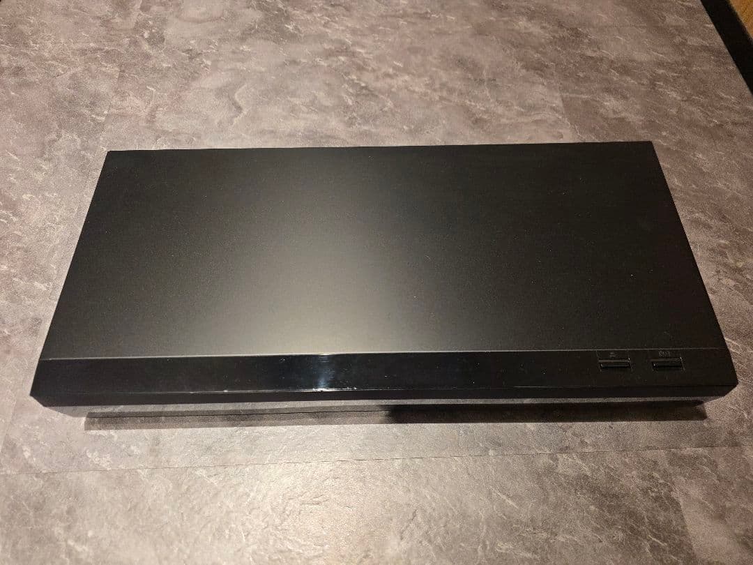 Panasonic DMR-4CT301 Blu-rayレコーダー