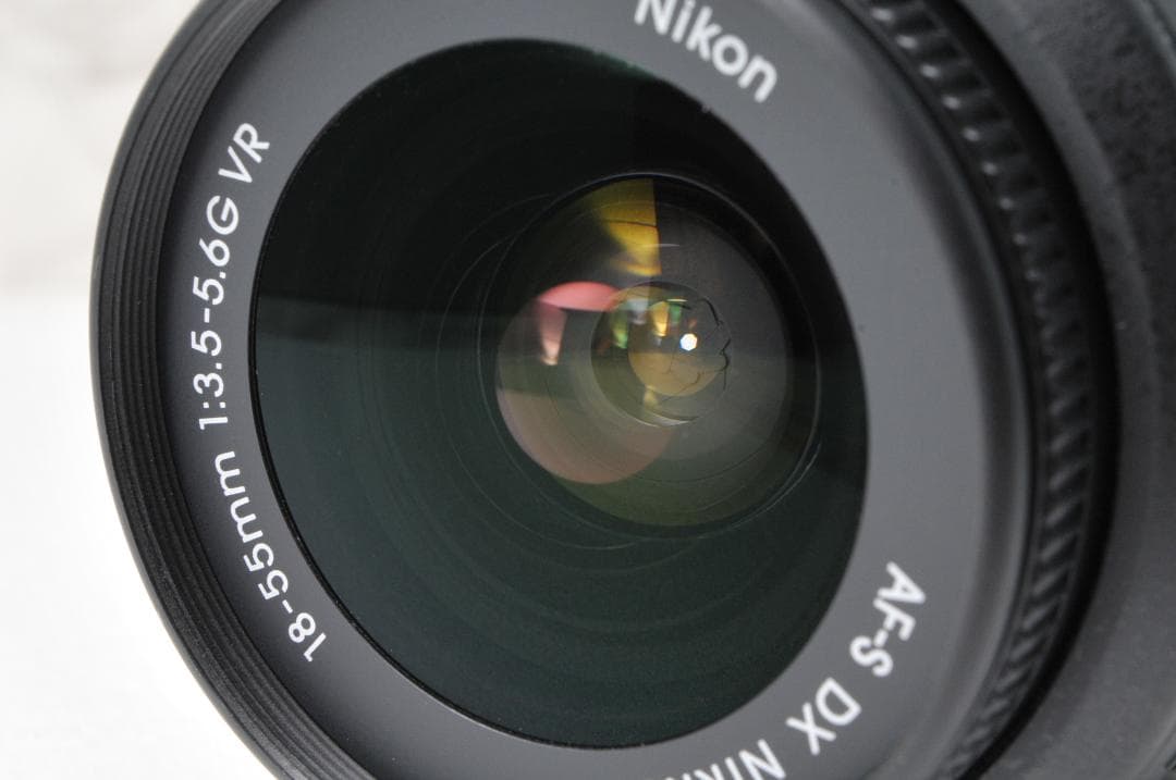 美品❣️Nikon D3200⭐️使用少なめ スマホ転送 動作品 一眼レフカメラ