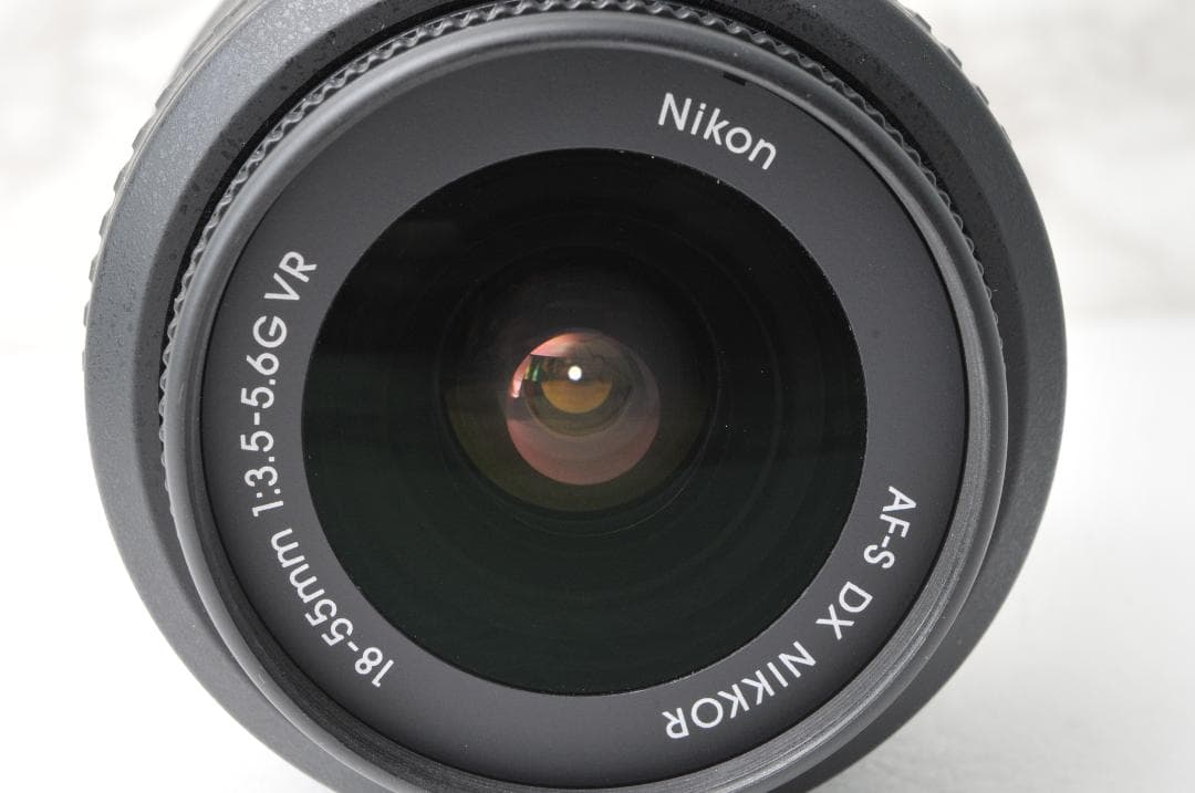 美品❣️Nikon D3200⭐️使用少なめ スマホ転送 動作品 一眼レフカメラ