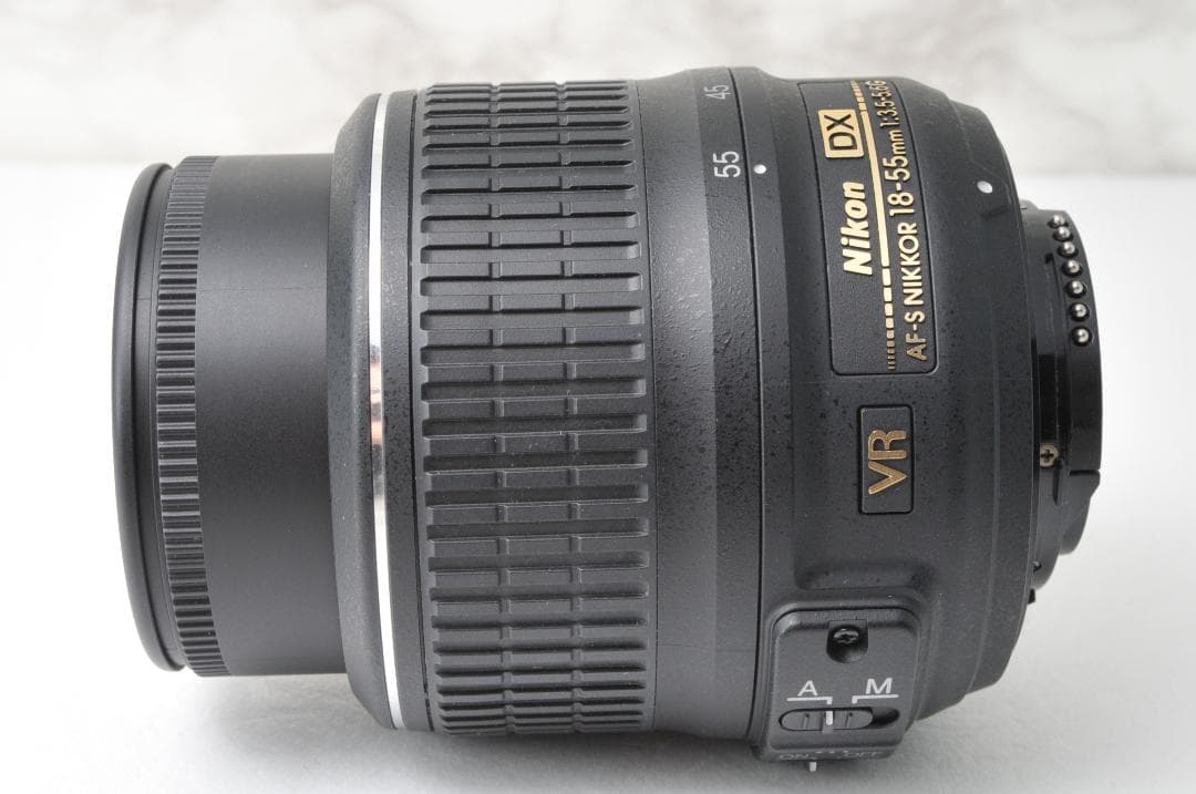 美品❣️Nikon D3200⭐️使用少なめ スマホ転送 動作品 一眼レフカメラ