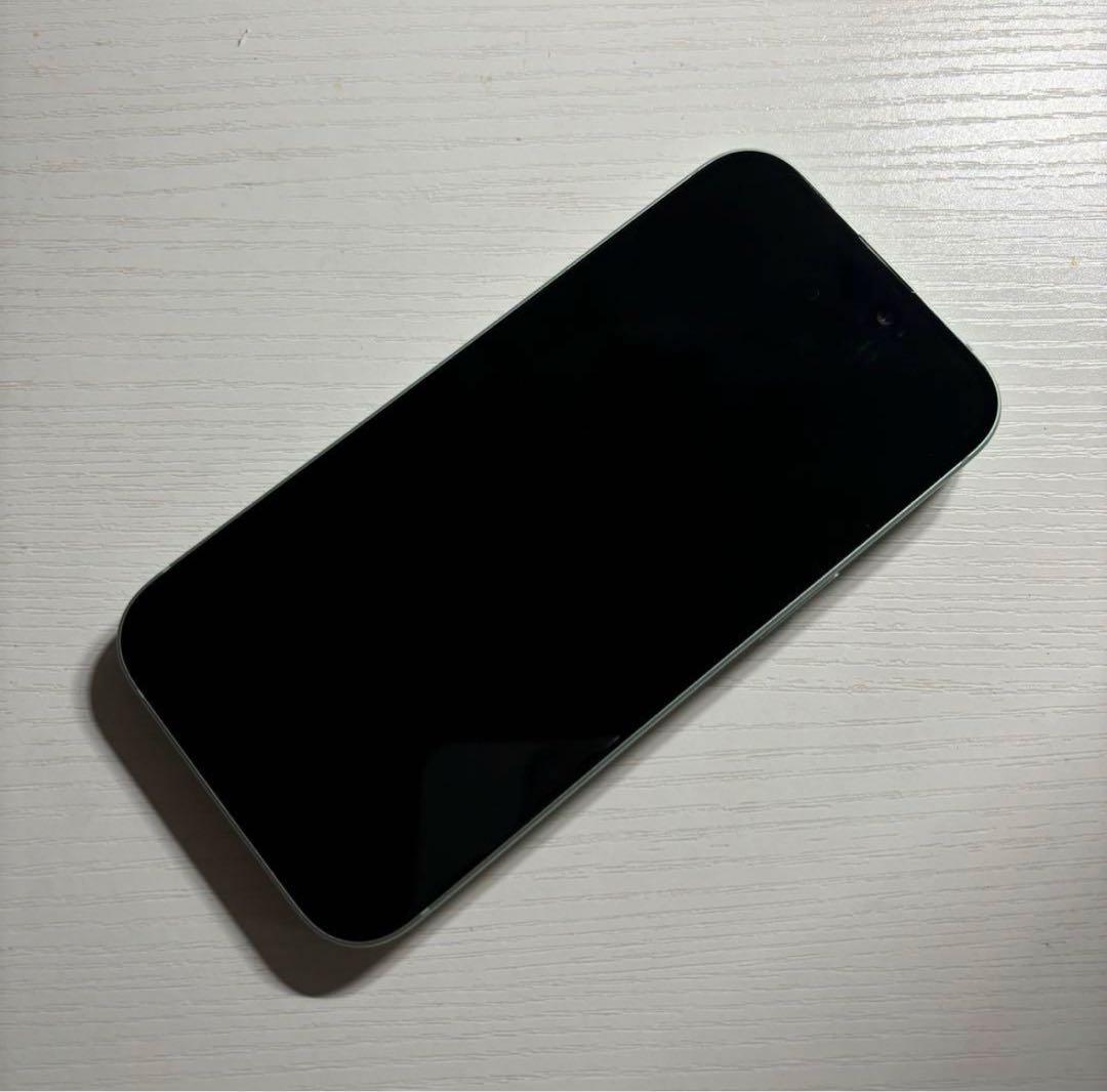 iPhone 15 128GB グリーン SIMフリー 極美品