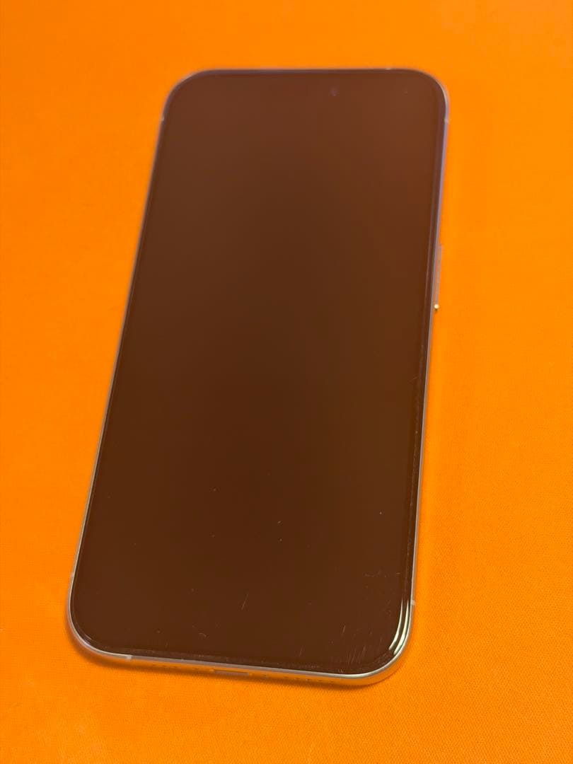 iPhone 15Pro 256GB ホワイトチタニウム本体 箱・予備フィルム付