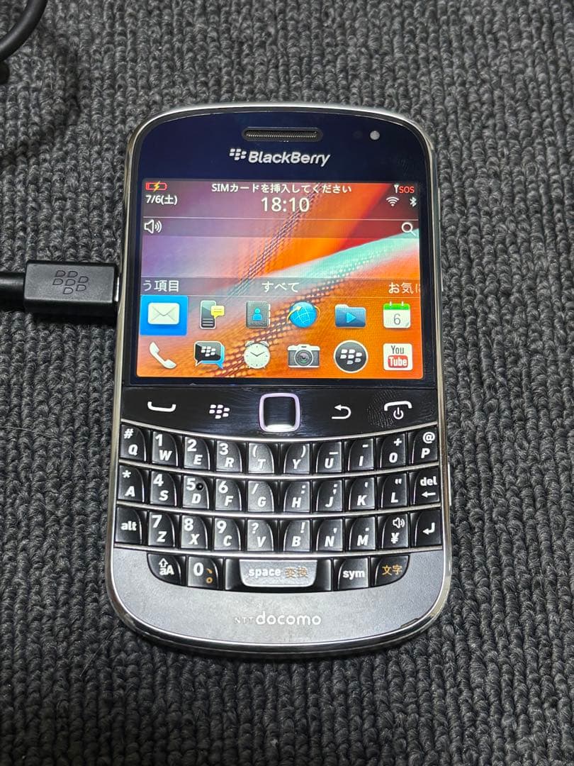 スマートフォン本体 blackberry bold 9900 docomo