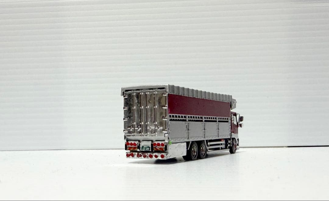 ＵＤトラックスクオン　家畜運搬トラック　べこ車　トラックコレクション