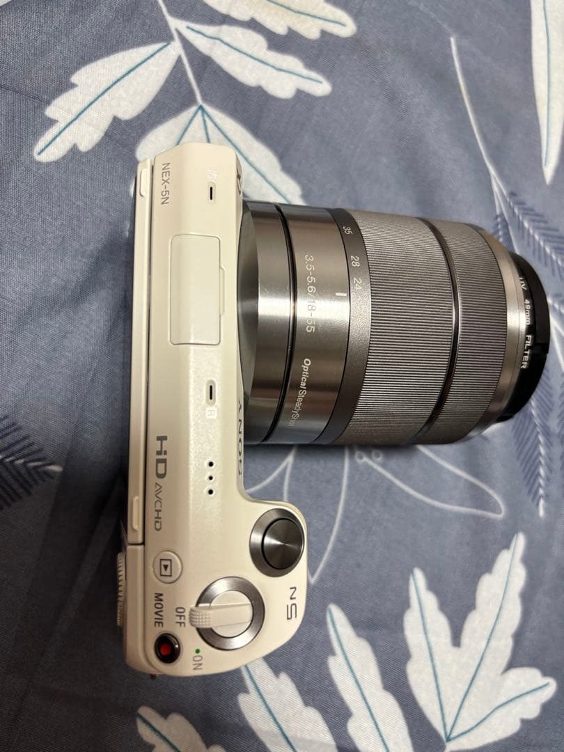 SONY NEX-5N デジタル一眼レフ E 18-55mm