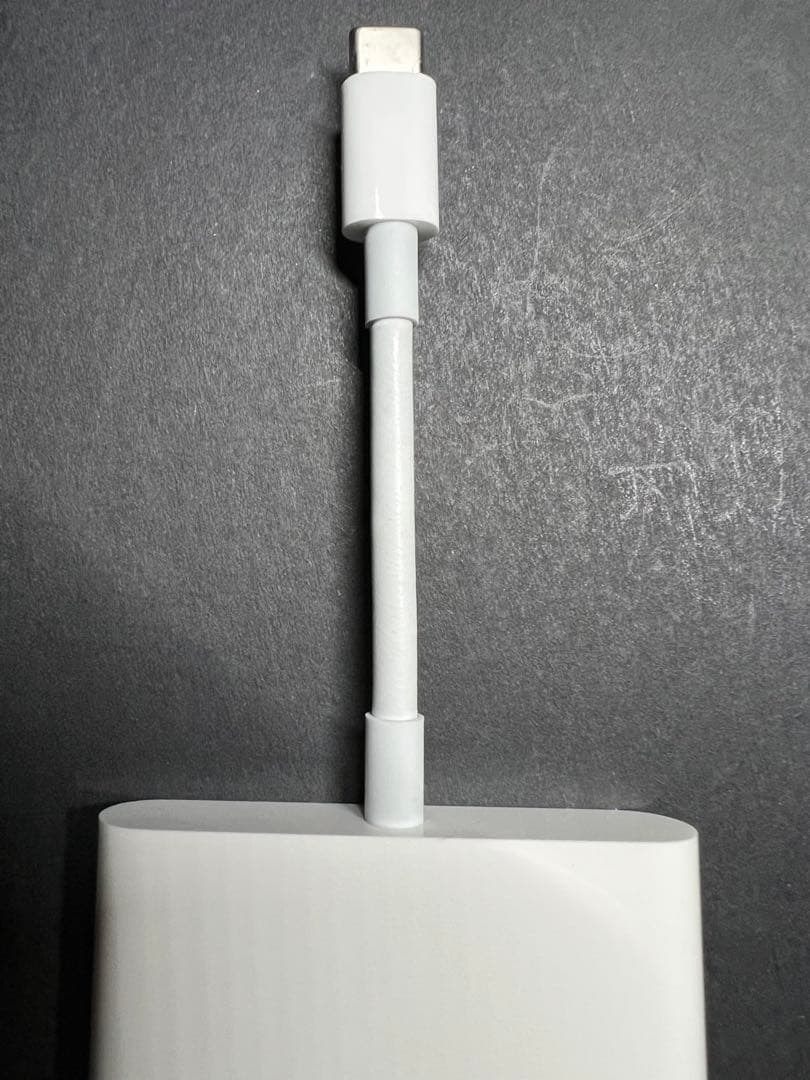 Apple純正 USB-C Digital AV Multiport アダプター