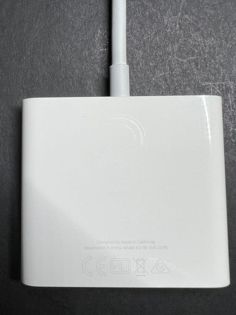 Apple純正 USB-C Digital AV Multiport アダプター