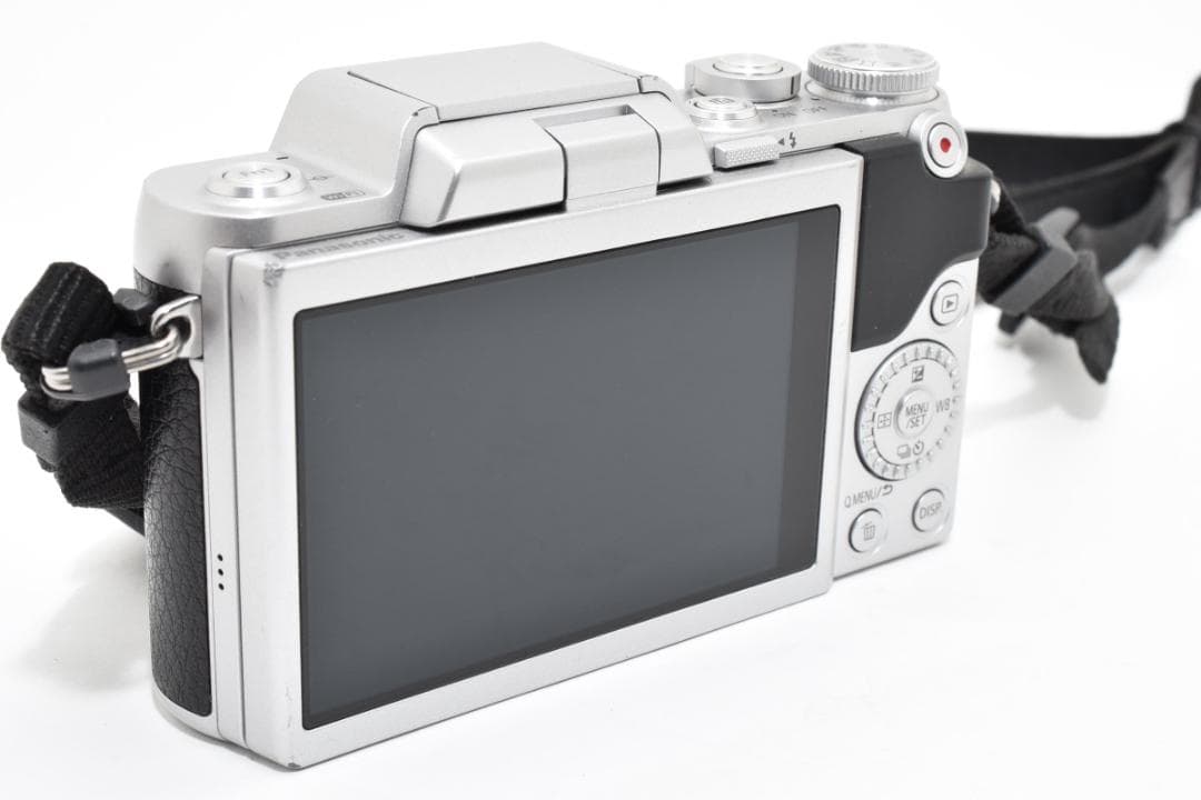 ★極美品★パナソニック LUMIX DMC-GF7 シルバー #1726