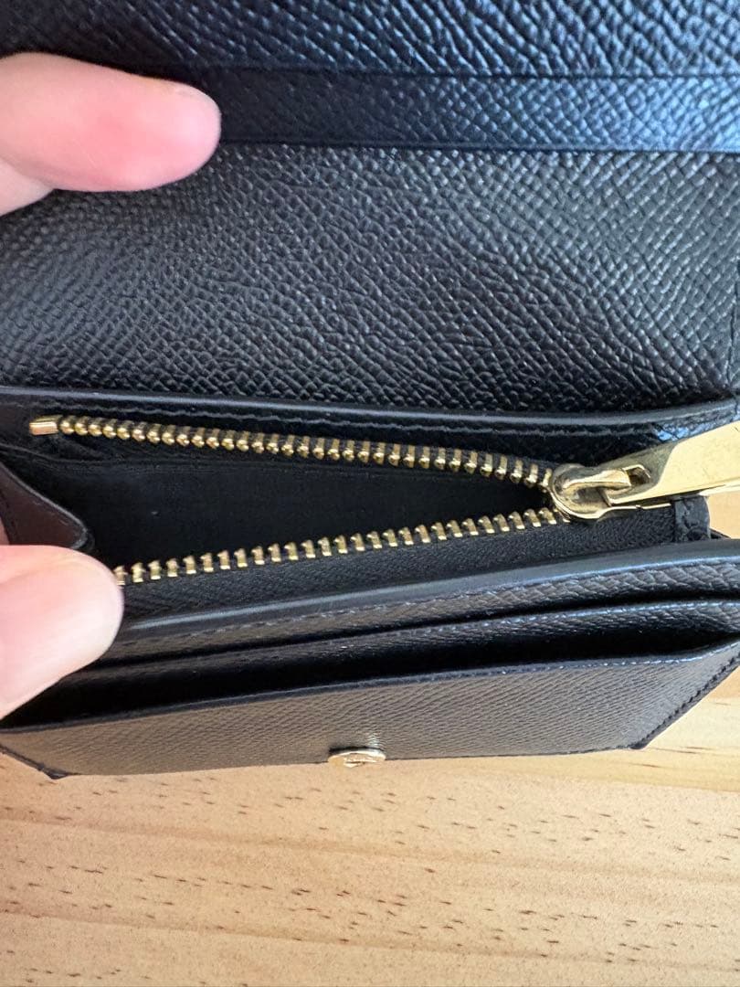 Salvatore Ferragamo 財布　フェラガモ　黒　ブラック