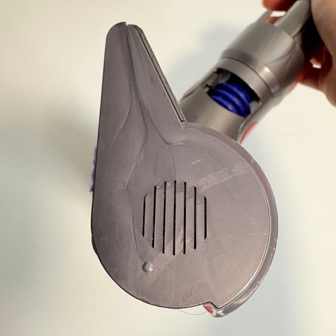 ダイソンV８slim対応のソフトクリーナーヘッド