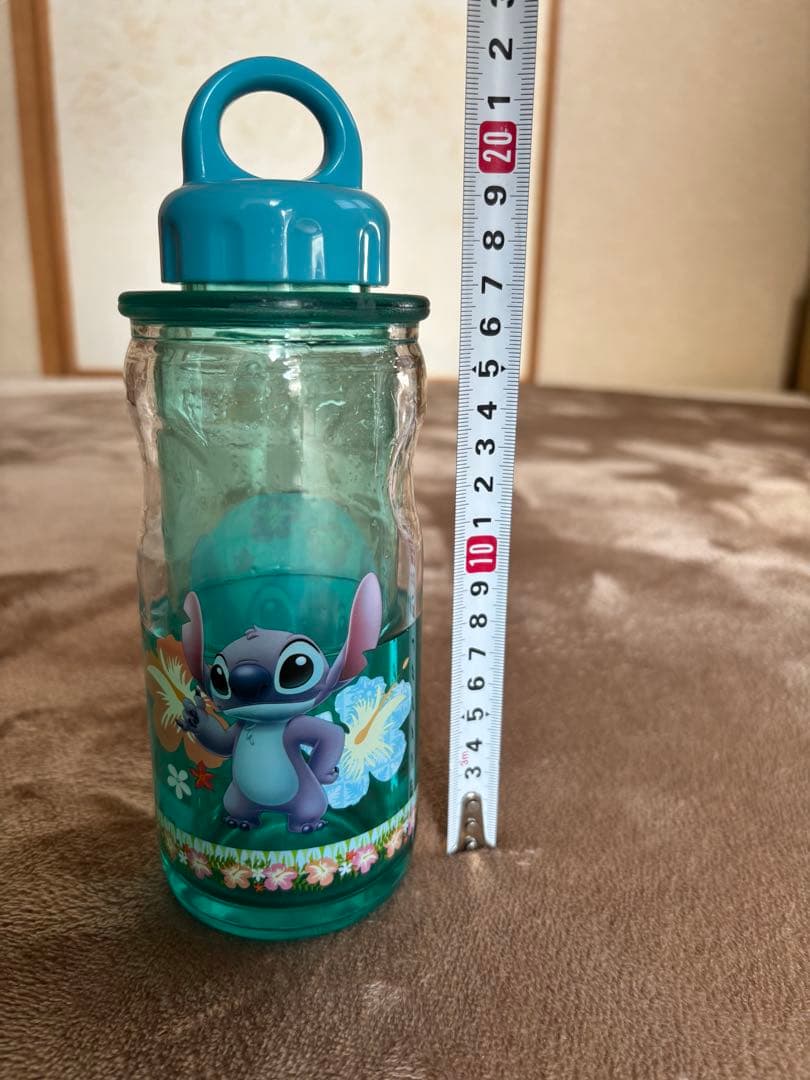 ディズニースティッチウォーターボトル　水筒　海　オイル