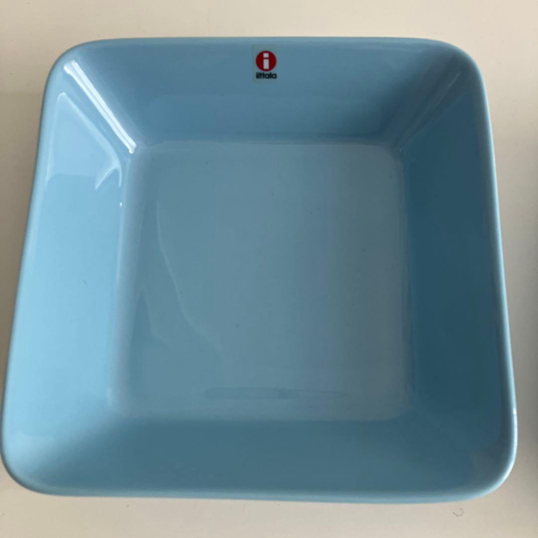 廃盤イッタラ　16cmスクエア　ライトブルー　２枚