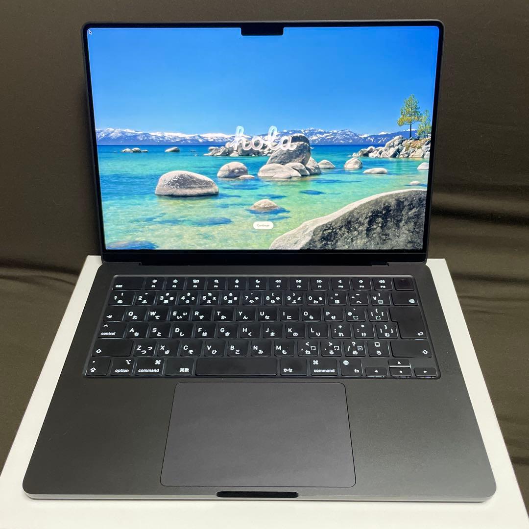 Macbook pro M4 16gb 1TB スペースグレー　13インチ