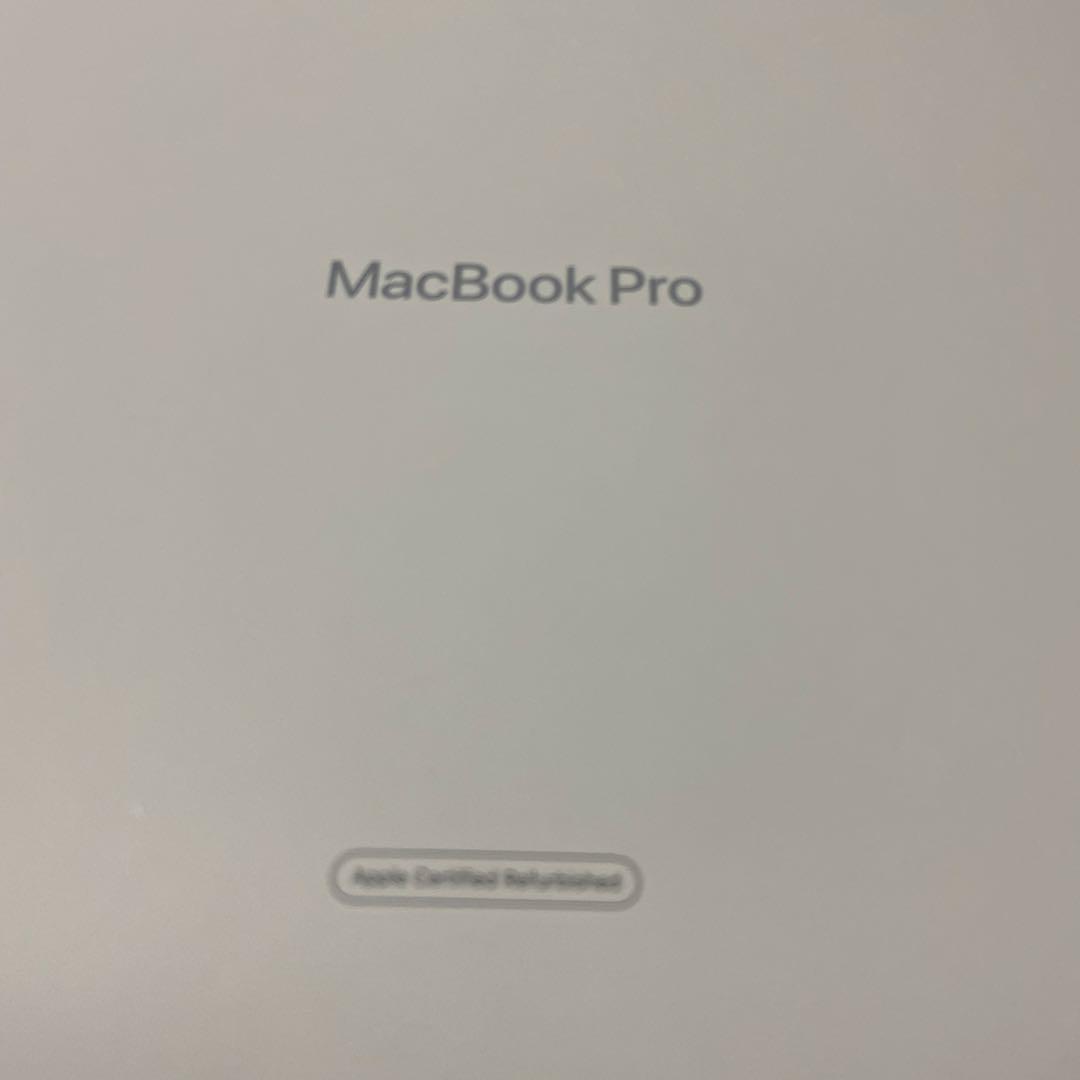 Macbook pro M4 16gb 1TB スペースグレー　13インチ