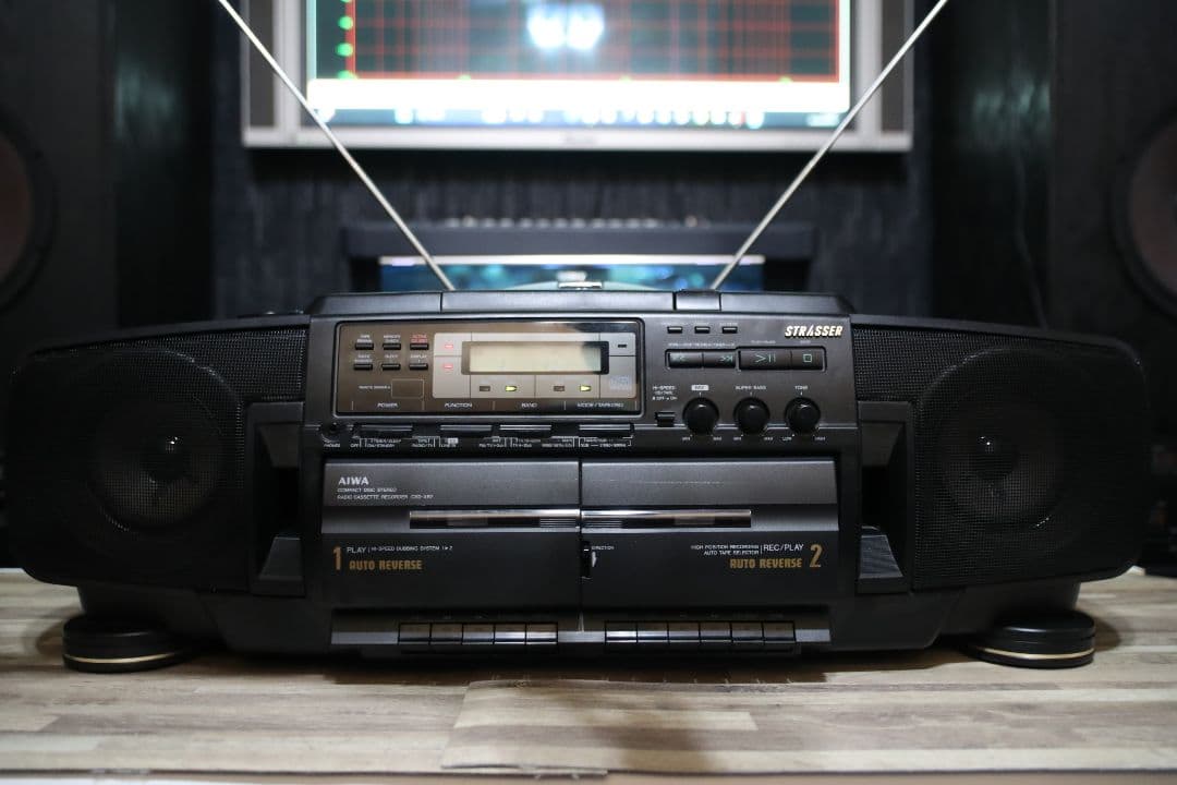 AIWA　ダブルウーハー搭載バブルラジカセ　レストアベース品