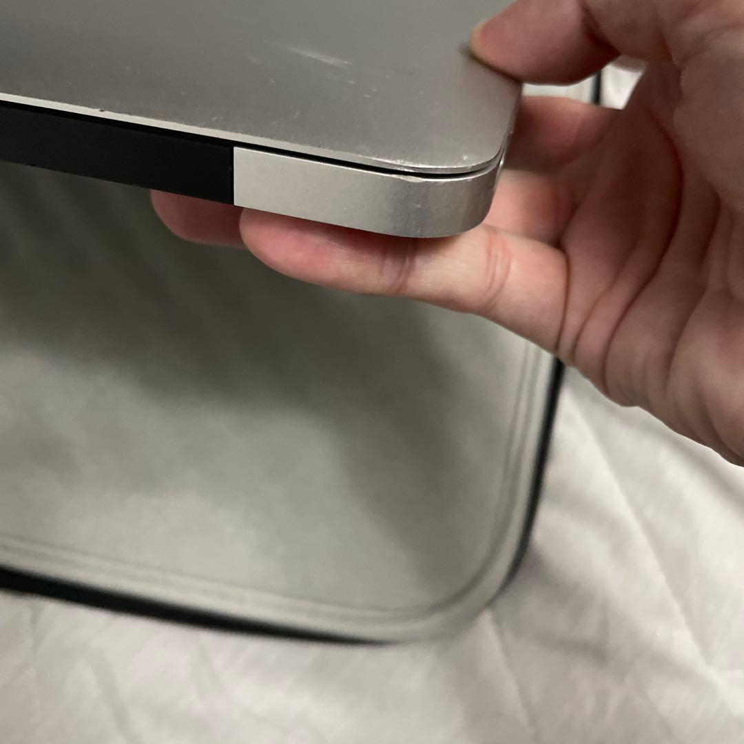 オ*マ様 MacBook Air 13インチ　i5 8GB 1 TB 大特価！！