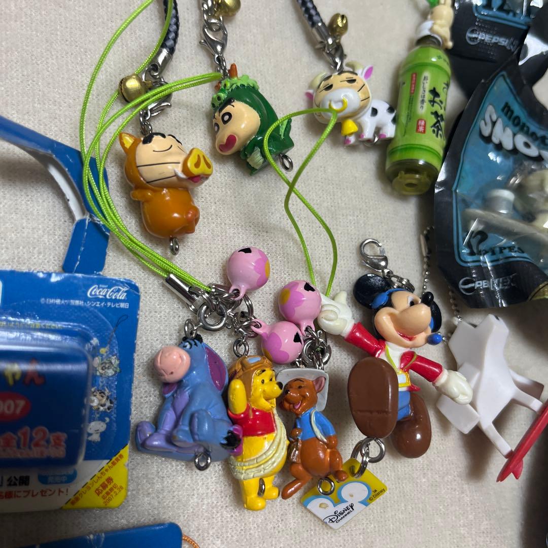 ペットボトルおまけ 懐かしのもの マリオ クレヨンしんちゃん ディズニー