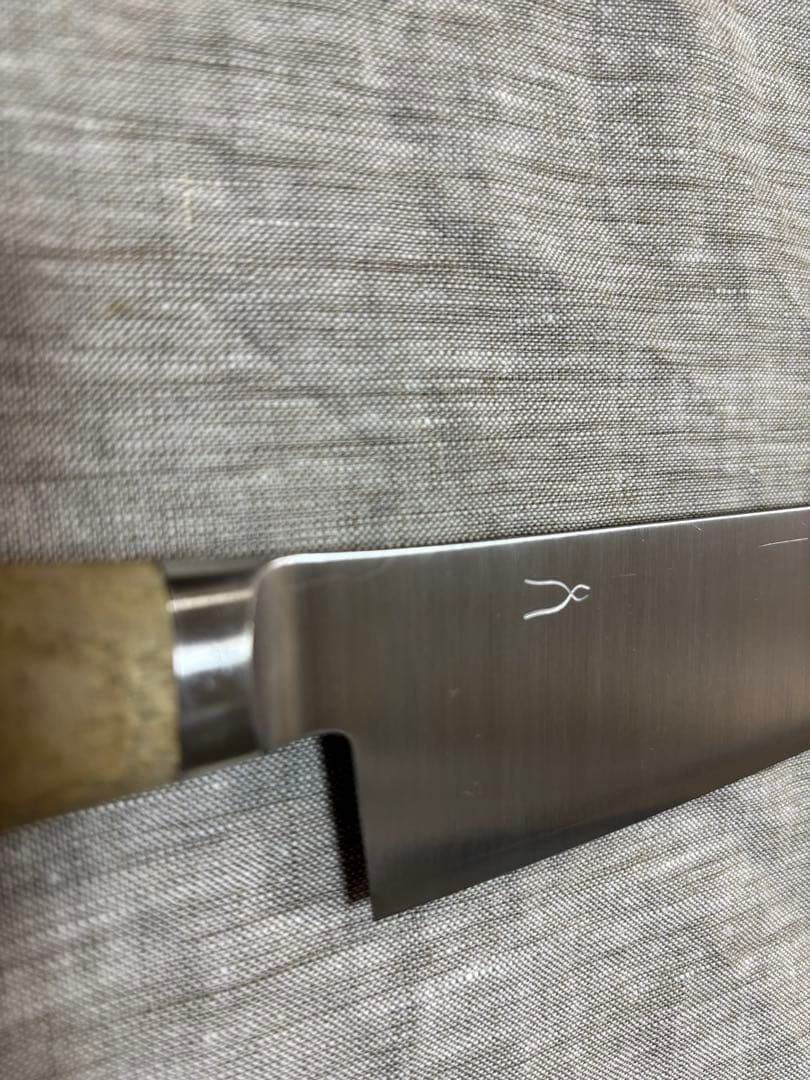 タダフサ 万能210mm牛刀