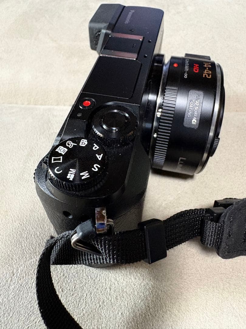 ルミックス　LUMIX DMC-GX7MK2 レンズ　H-PS14042