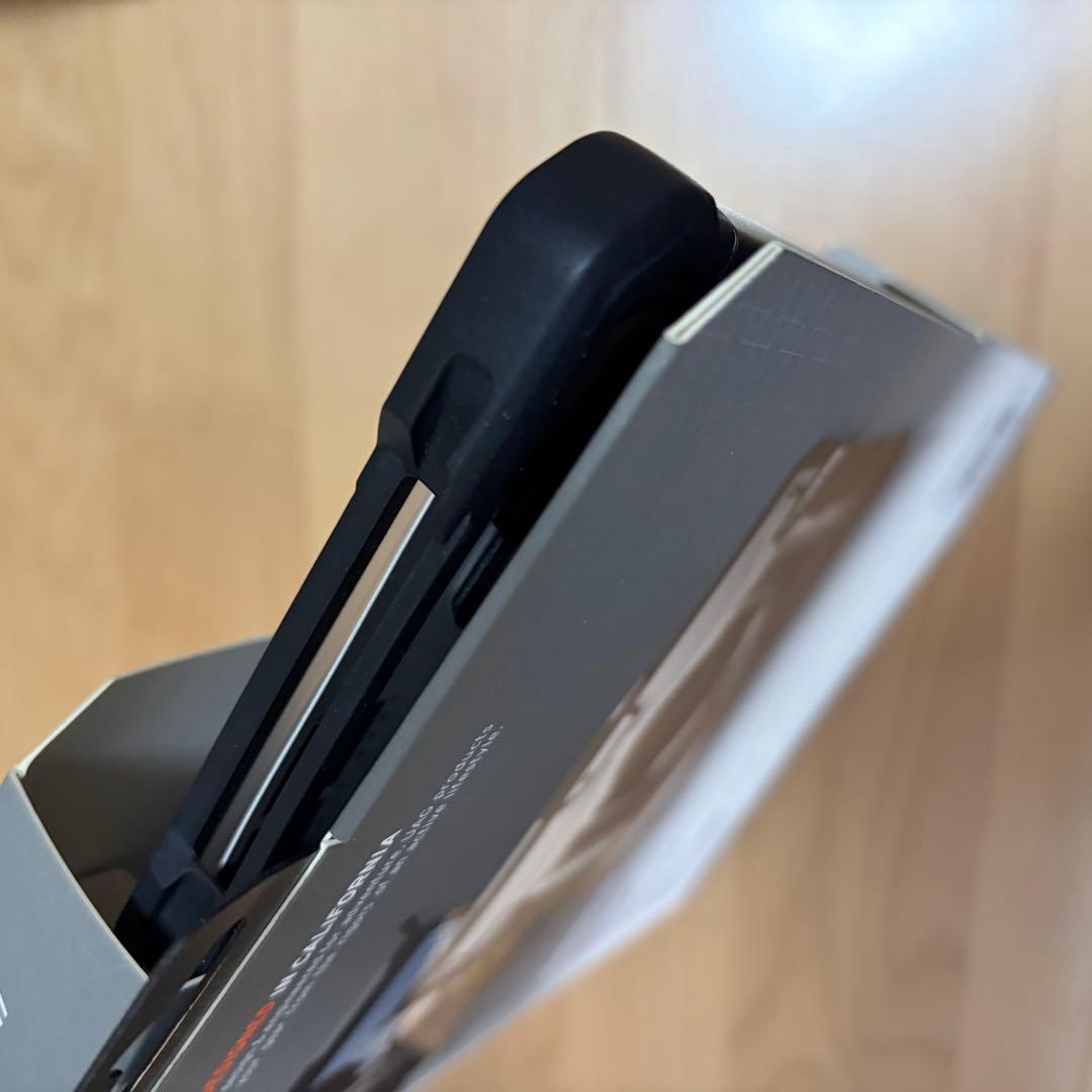 ②新品 UAG Surface Go 4/3/2/Go用耐衝撃ケースPLASMA